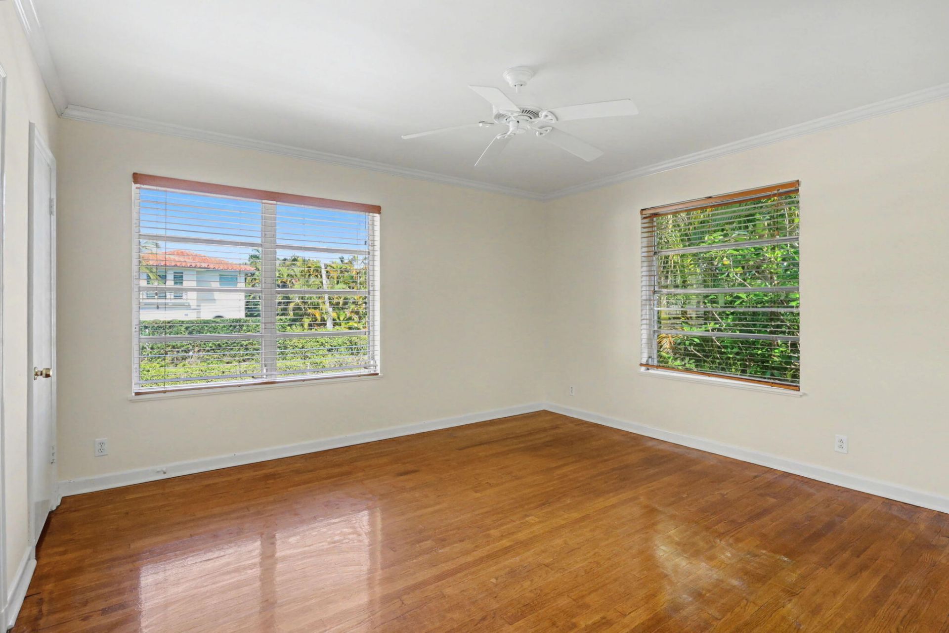 240 Oleander Avenue, Unit 244, Palm Beach, FL 33480 Photo