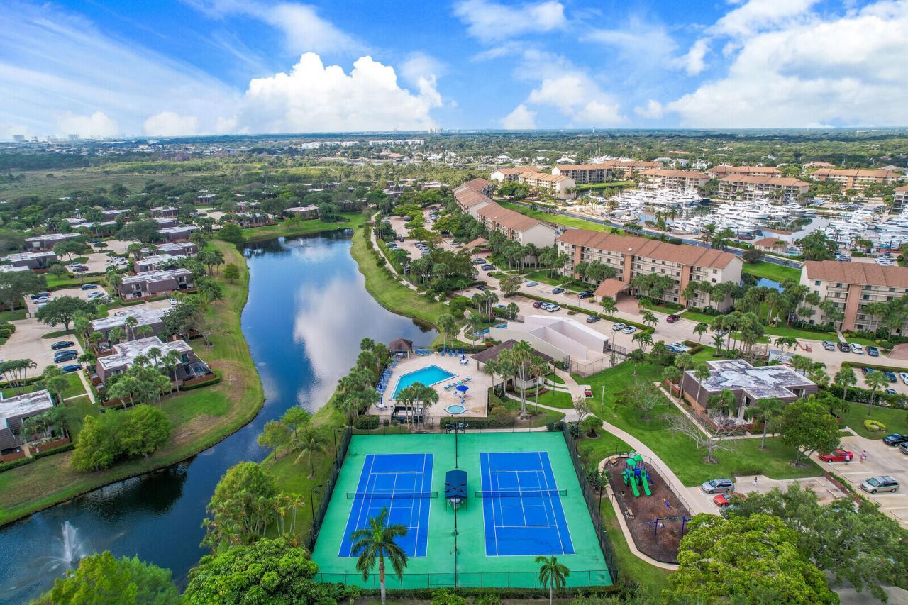 1424 14th Court, Jupiter, FL 33477 Photo