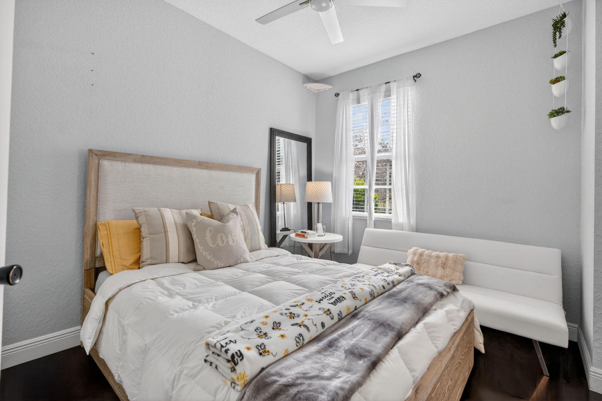 203 E Thatch Palm Circle, Jupiter, FL 33458 Photo