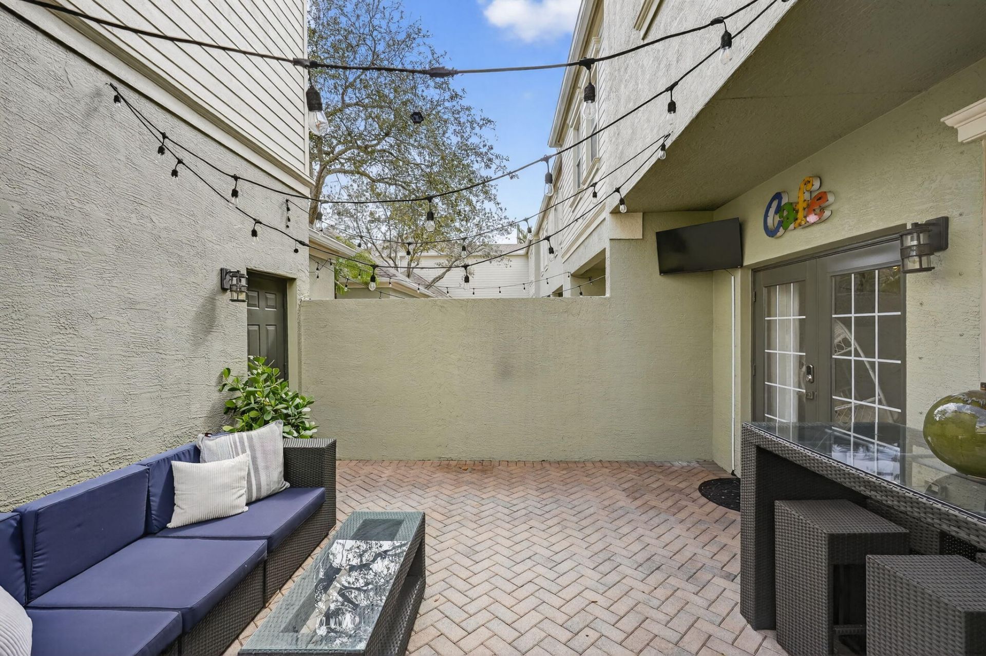 203 E Thatch Palm Circle, Jupiter, FL 33458 Photo