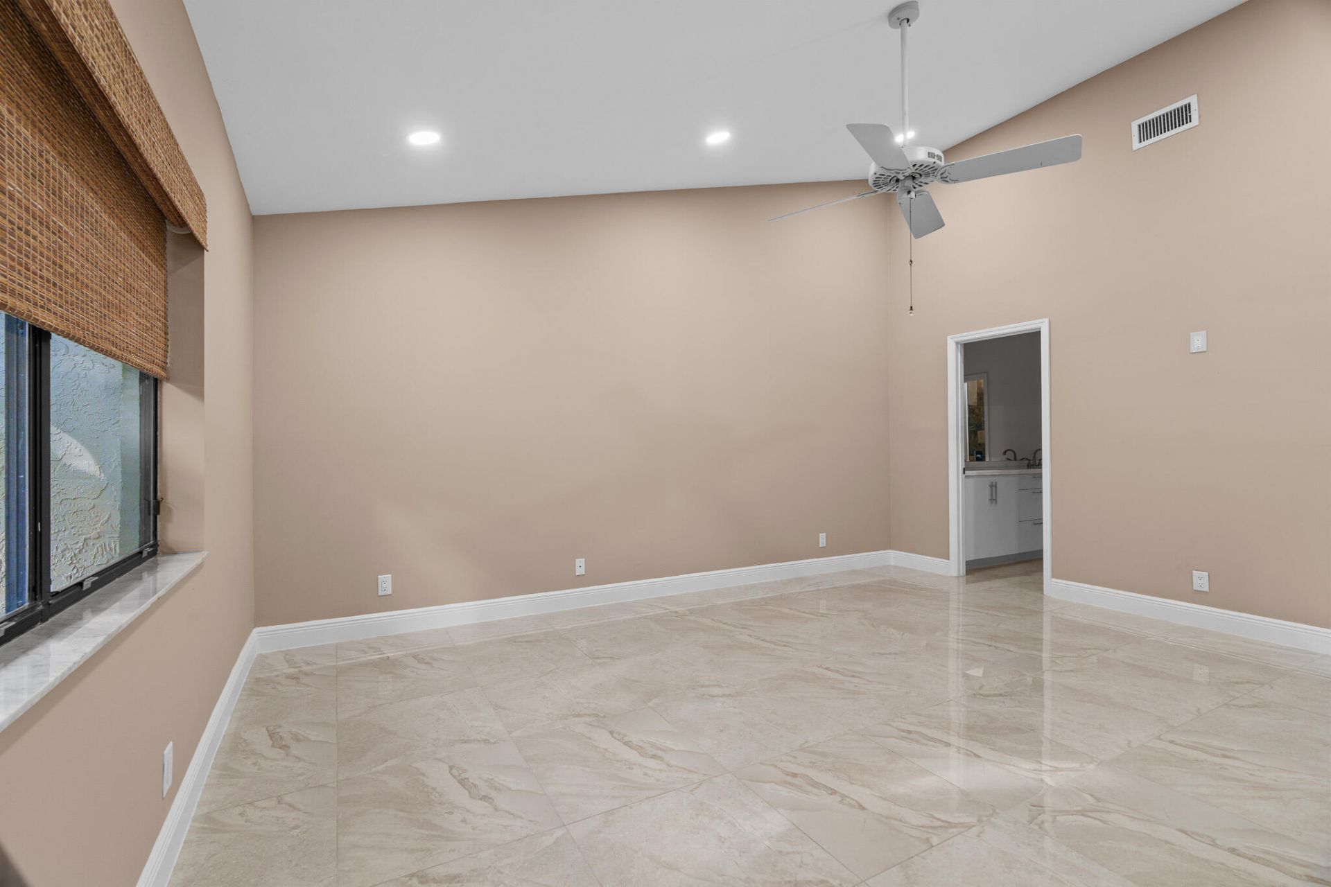 22545 Meridiana Drive, Boca Raton, FL 33433 Photo