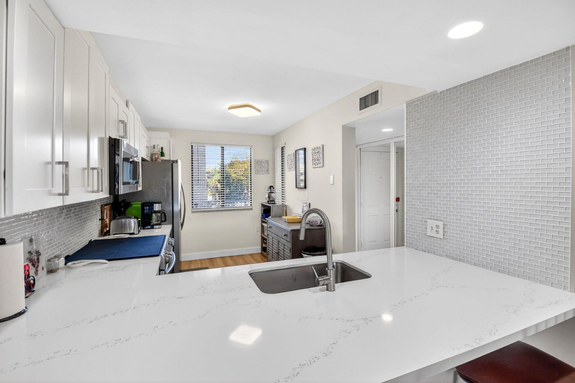 2701 Village Boulevard, Unit 303, West Palm Beach, FL 33409 Photo