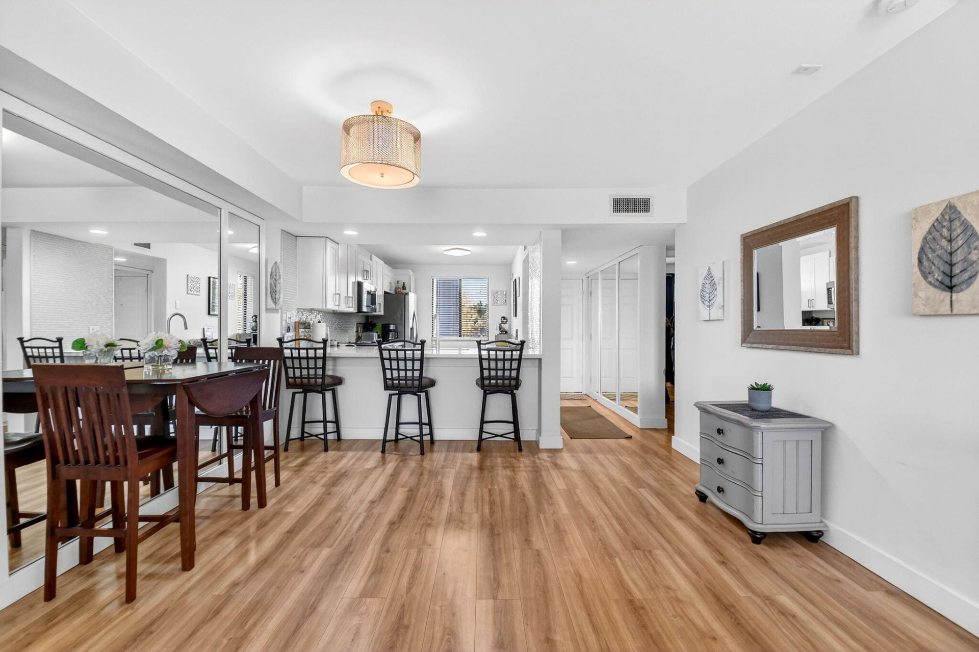 2701 Village Boulevard, Unit 303, West Palm Beach, FL 33409 Photo