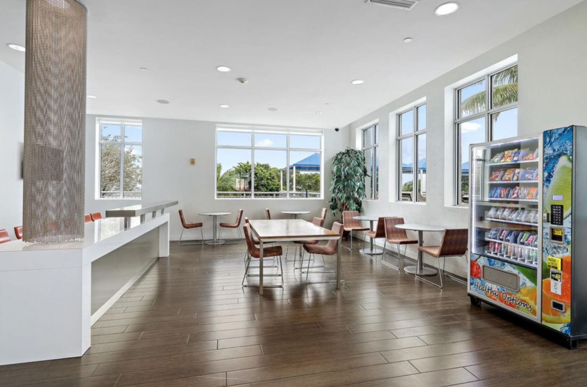 300 S Australian Avenue, Unit 1503, West Palm Beach, FL 33401 Photo