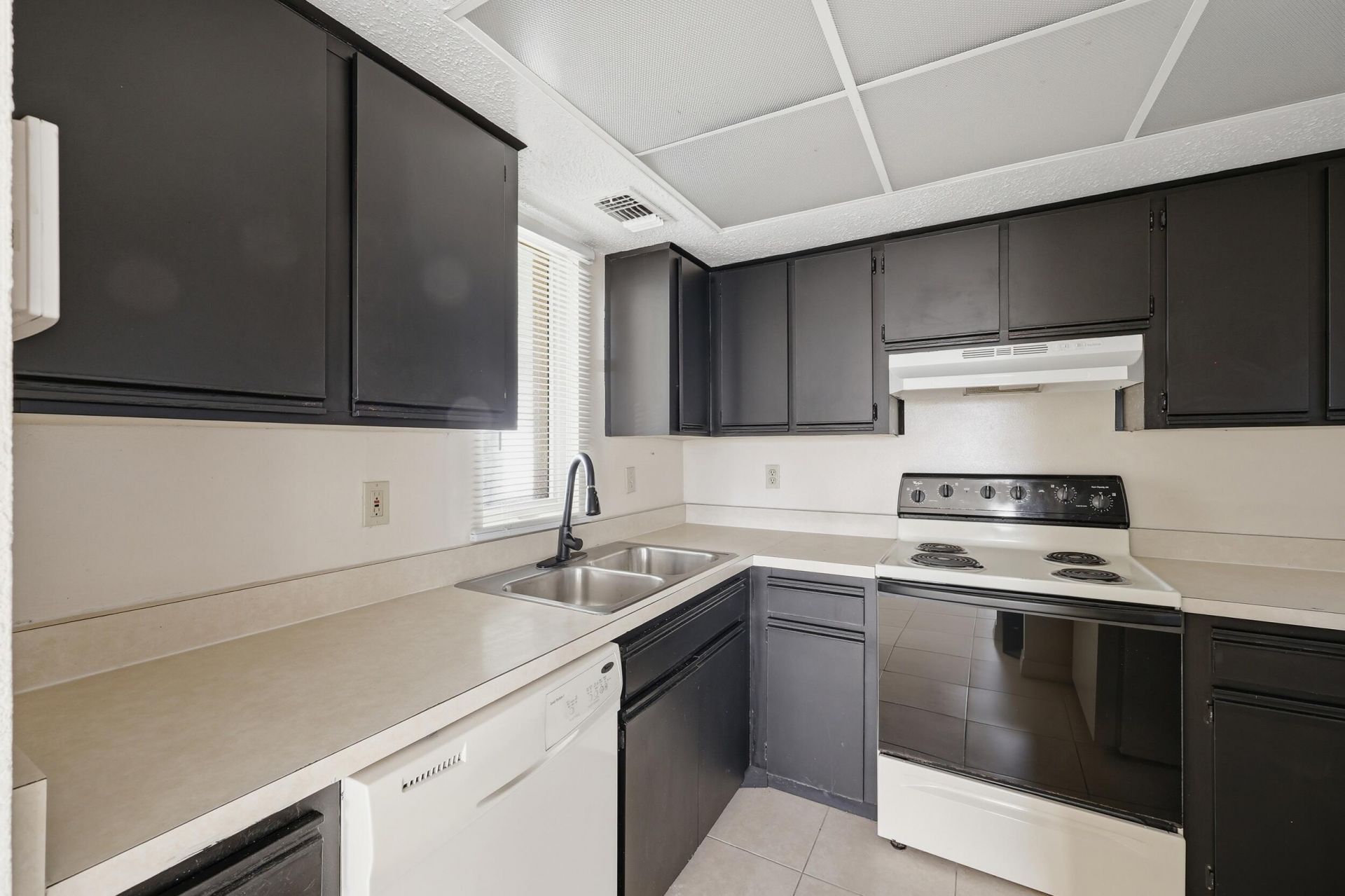 1502 SE Royal Green Circle, Unit 201, Port Saint Lucie, FL 34952 Photo