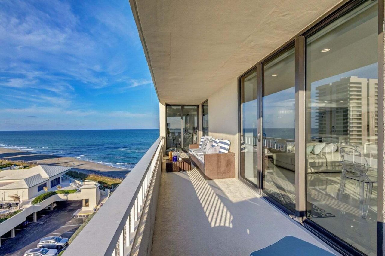 5510 N Ocean Drive, Unit 8 D, Singer Island, FL 33404 Photo