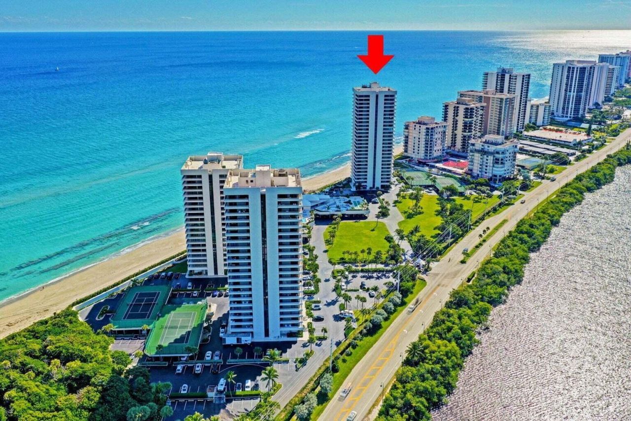 5510 N Ocean Drive, Unit 8 D, Singer Island, FL 33404 Photo