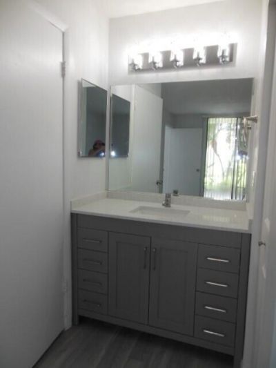 718 Executive Center Drive, Unit 13, West Palm Beach, FL 33401 Photo