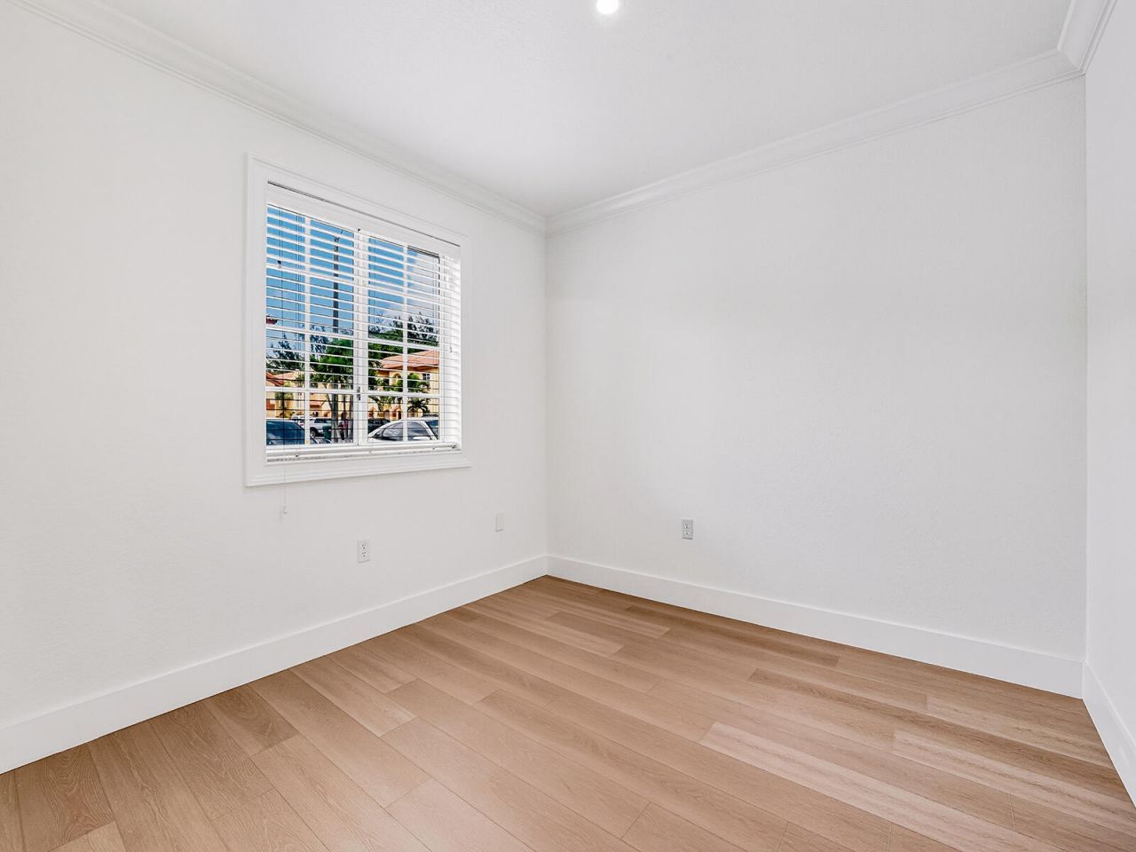 11475 NW 94th Place, Unit 3, Hialeah Gardens, FL 33018 Photo