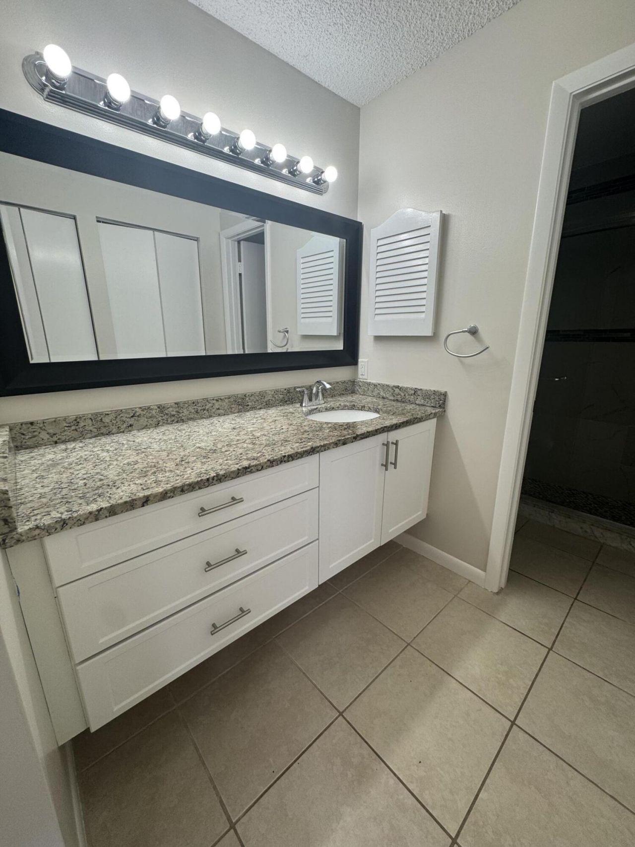 2505 Lakeview Circle, Royal Palm Beach, FL 33411 Photo