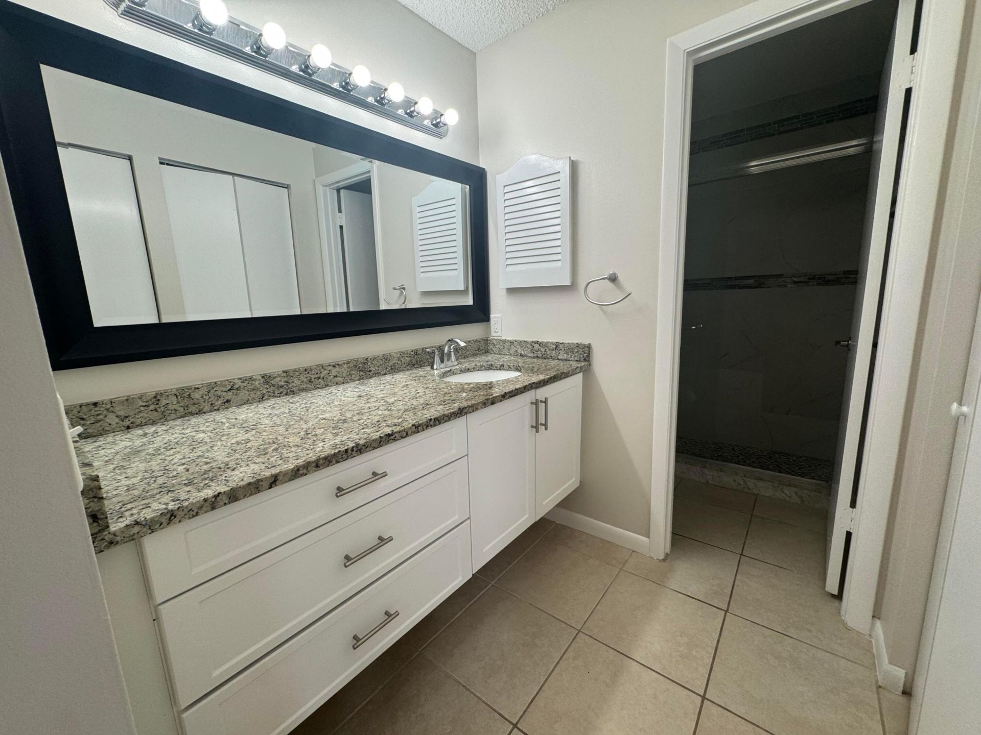 2505 Lakeview Circle, Royal Palm Beach, FL 33411 Photo