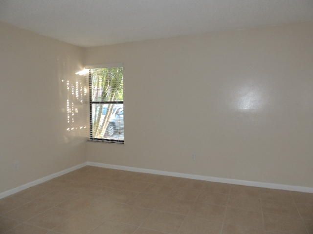 2505 Lakeview Circle, Royal Palm Beach, FL 33411 Photo