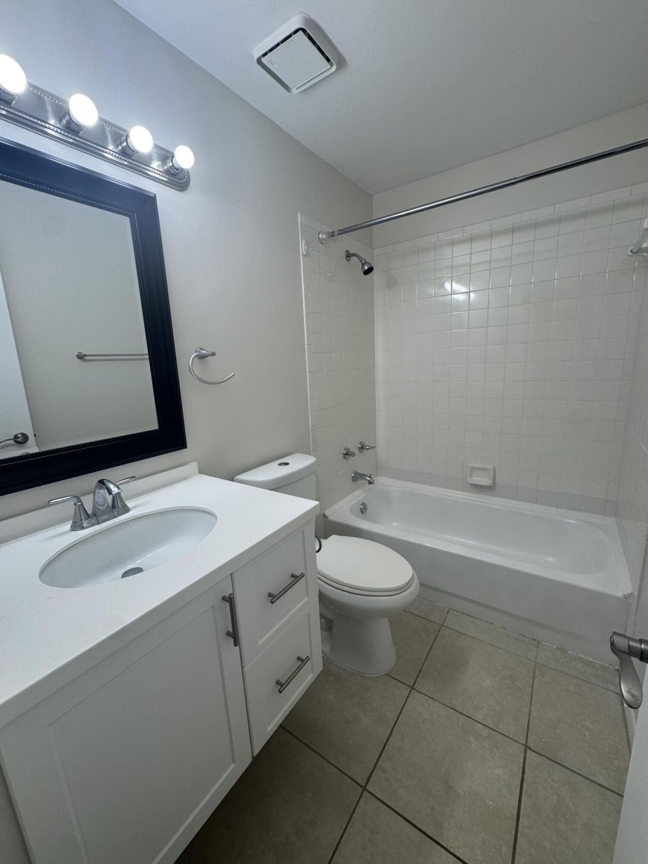 2505 Lakeview Circle, Royal Palm Beach, FL 33411 Photo