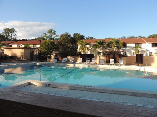 2505 Lakeview Circle, Royal Palm Beach, FL 33411 Photo