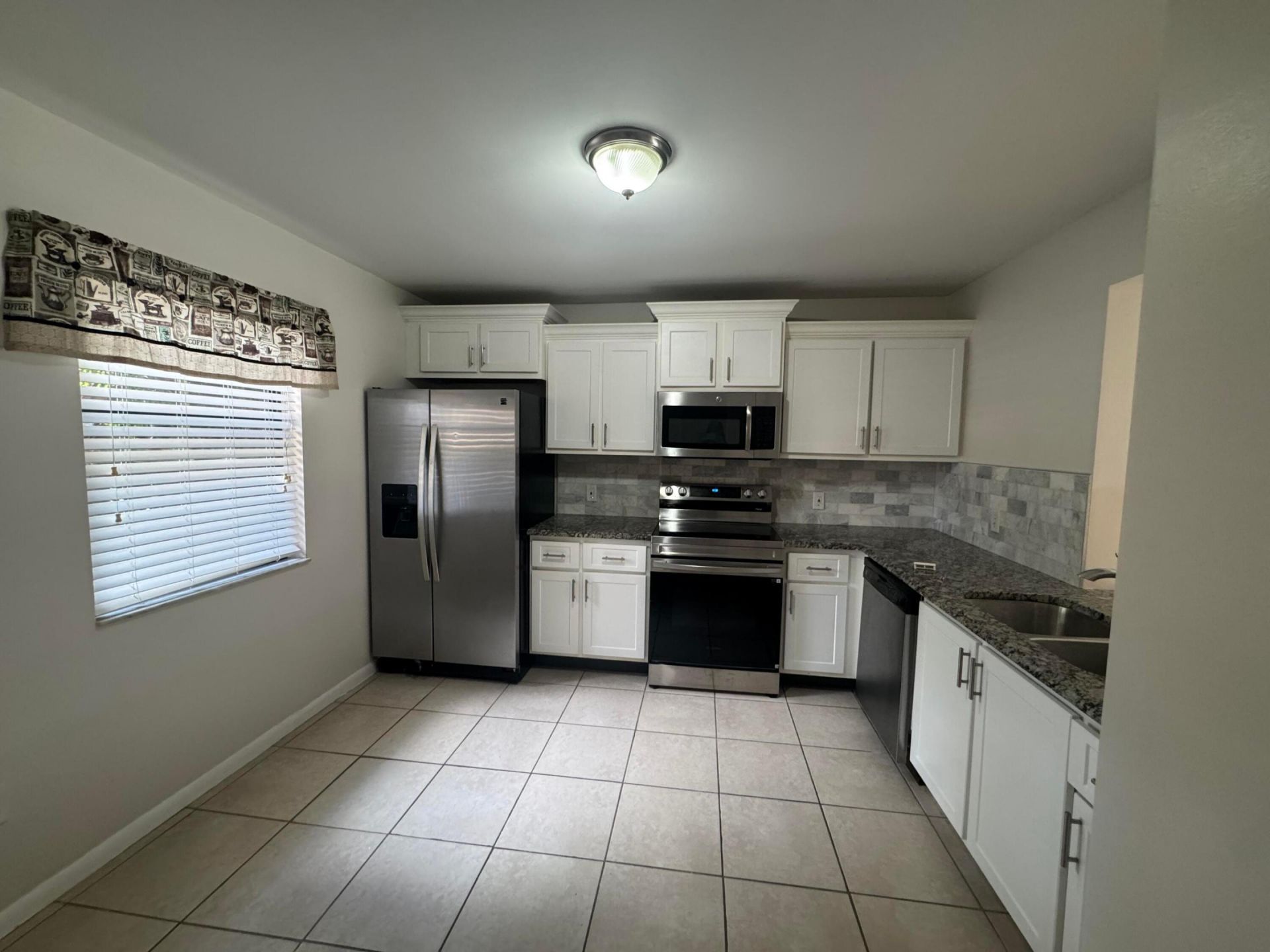 2505 Lakeview Circle, Royal Palm Beach, FL 33411 Photo