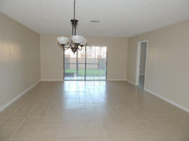 2505 Lakeview Circle, Royal Palm Beach, FL 33411 Photo