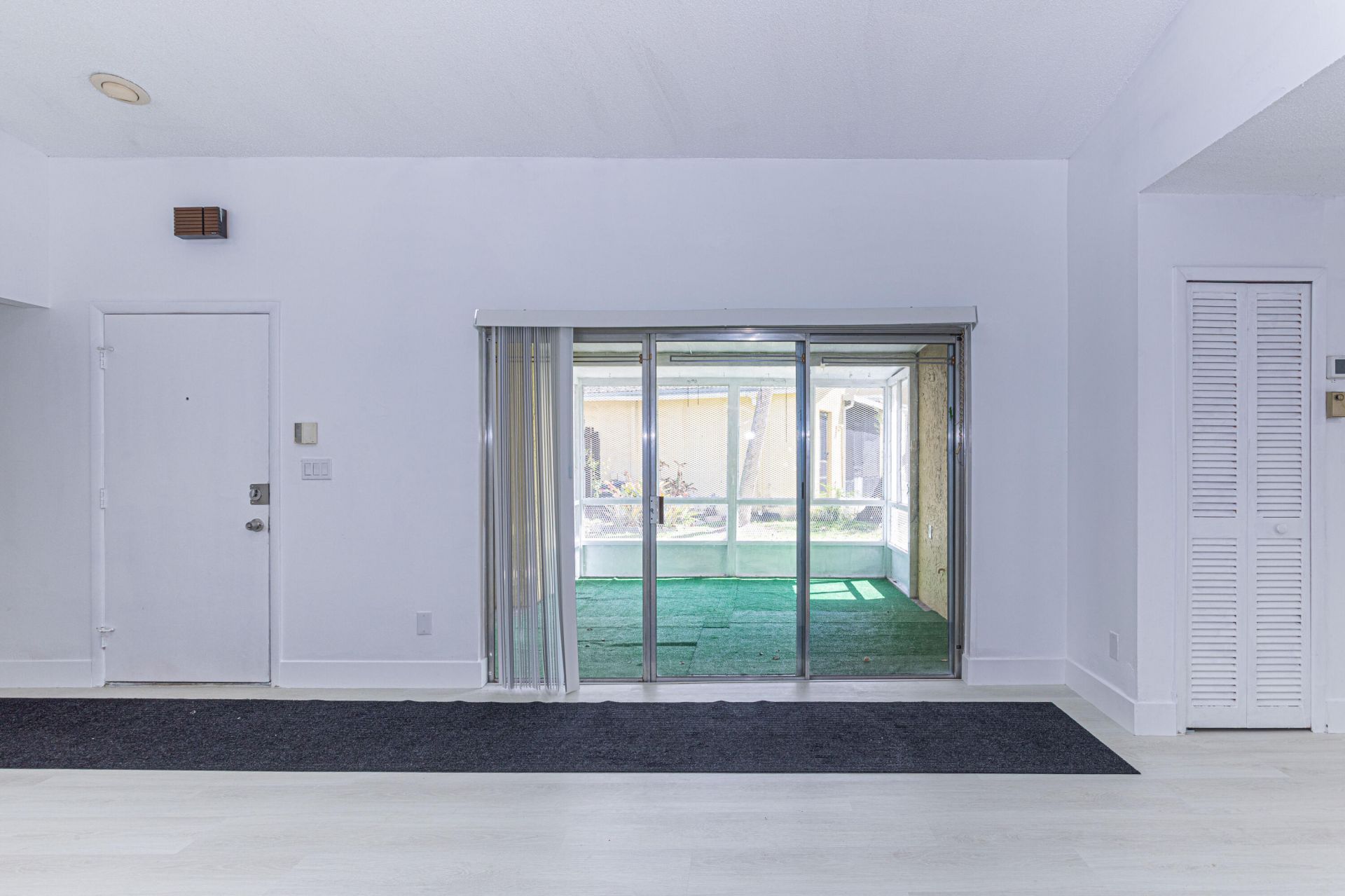 202 Sparrow Drive, Unit 1, Royal Palm Beach, FL 33411 Photo