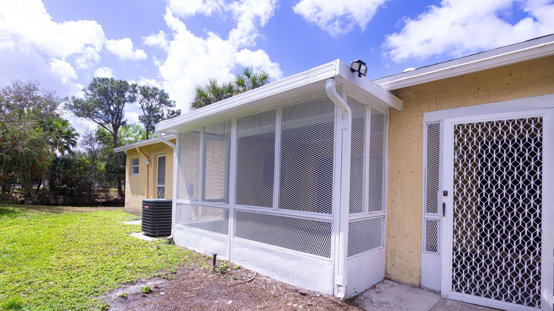 202 Sparrow Drive, Unit 1, Royal Palm Beach, FL 33411 Photo