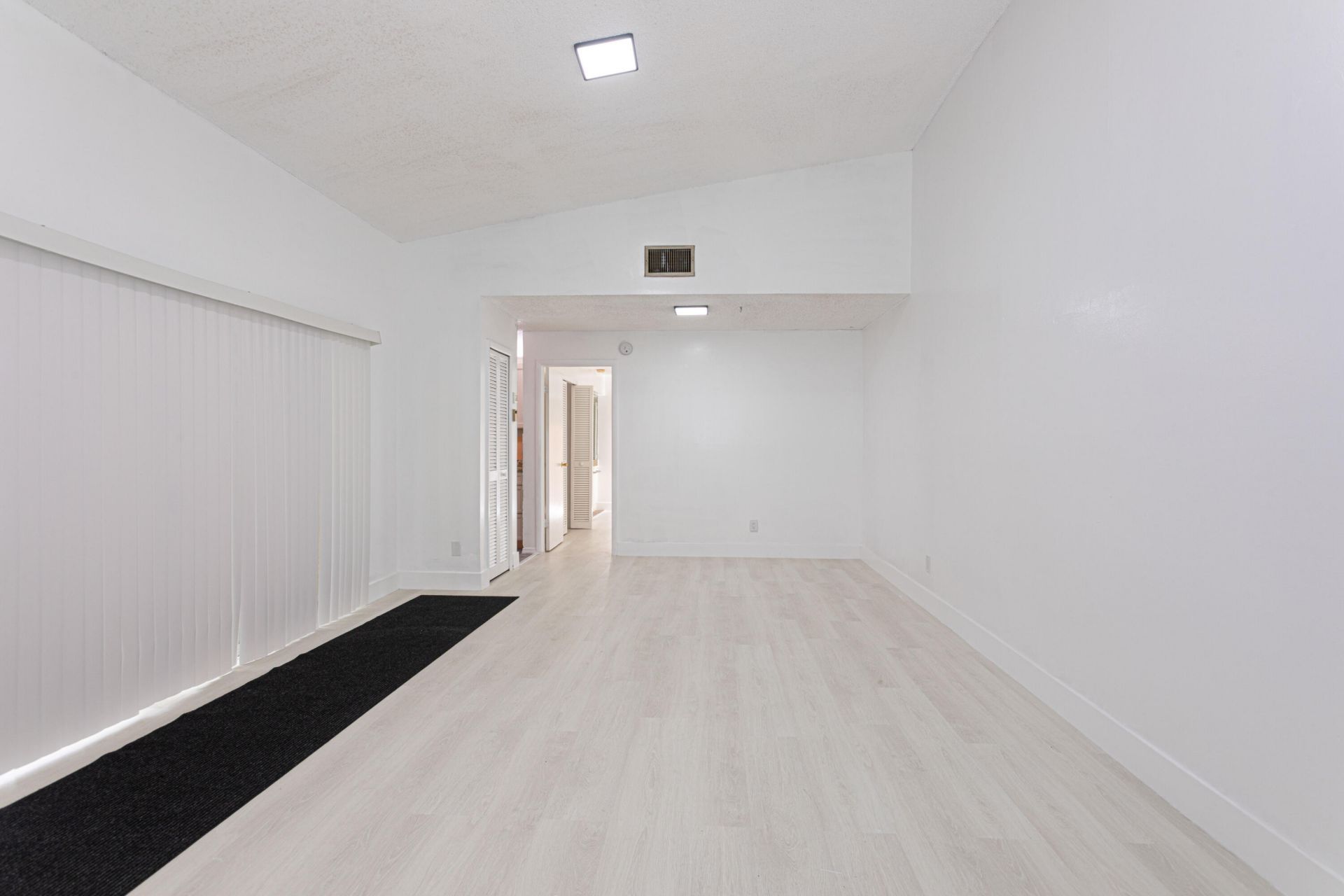 202 Sparrow Drive, Unit 1, Royal Palm Beach, FL 33411 Photo