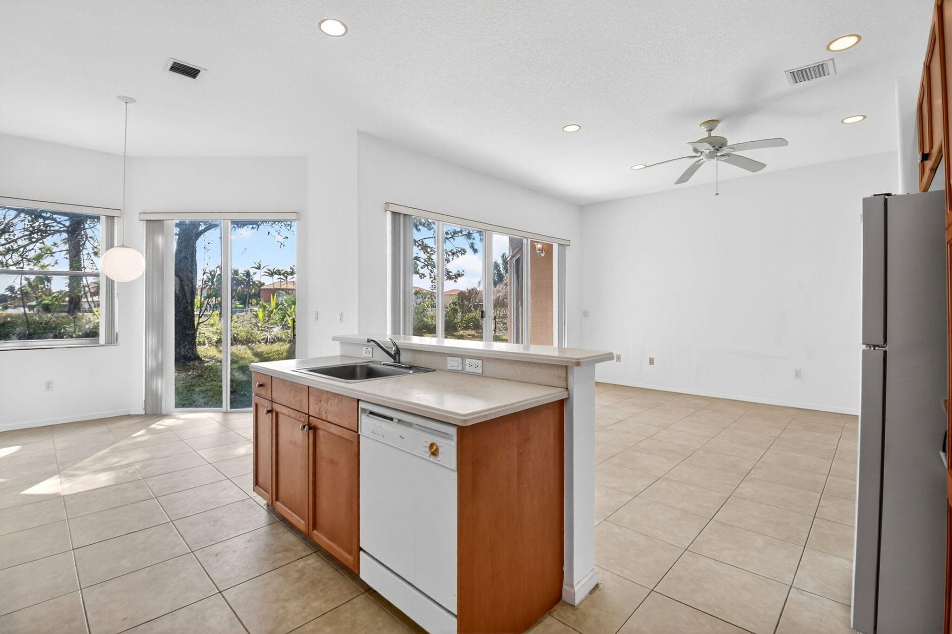 2431 Westmont Drive, Royal Palm Beach, FL 33411 Photo