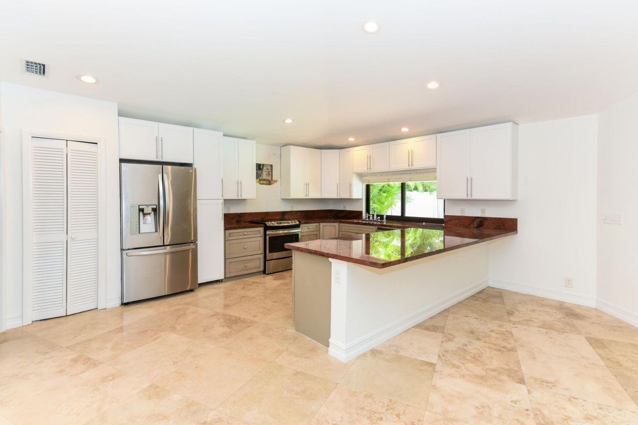 330 NE 26th Street, Boca Raton, FL 33431 Photo