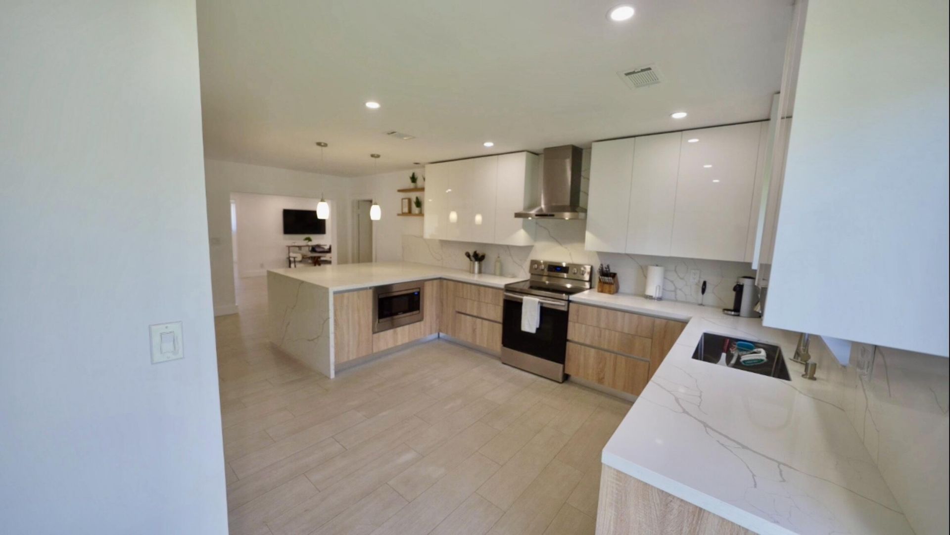 871 NE 27th Avenue, Pompano Beach, FL 33062 Photo