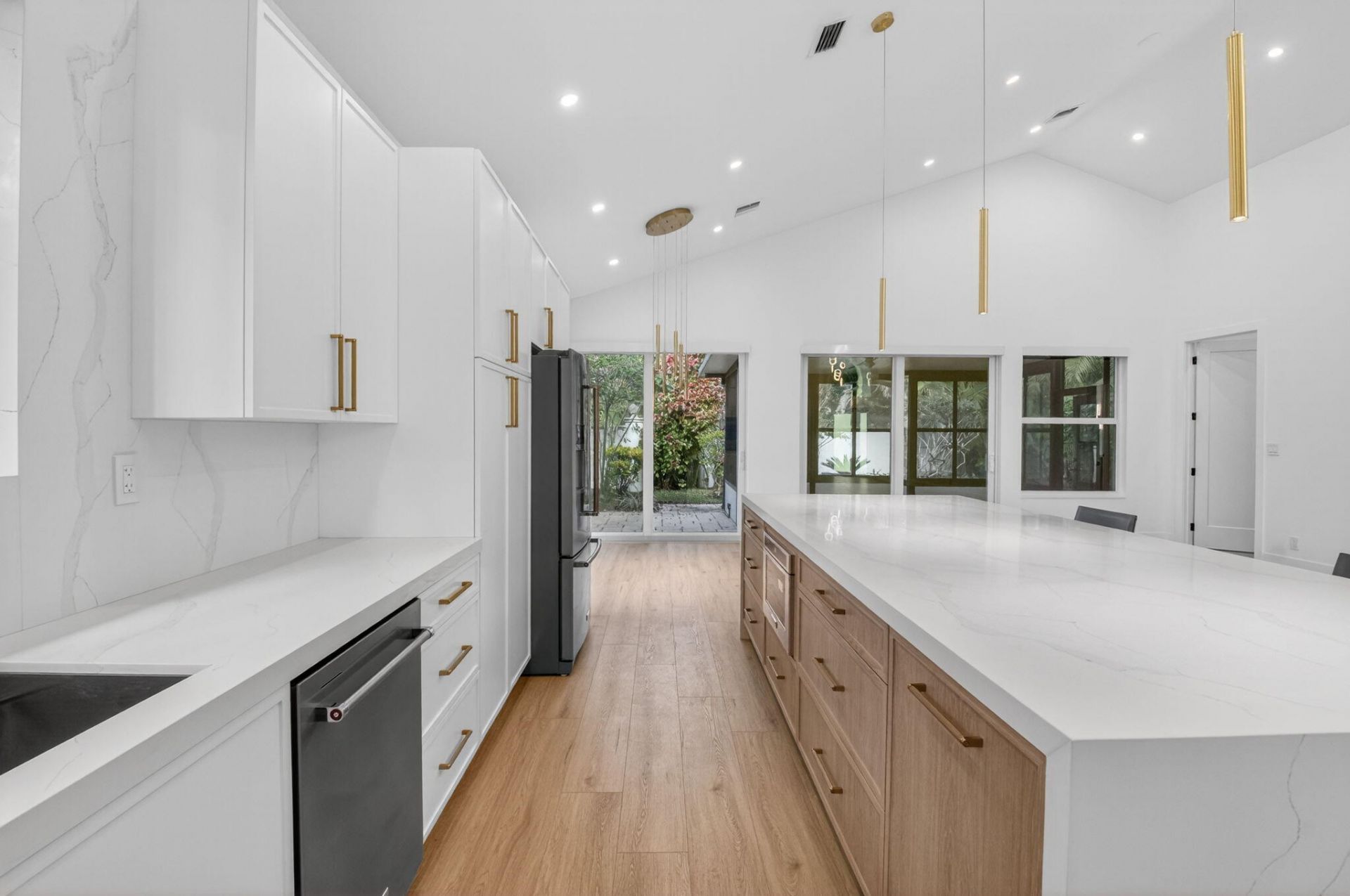 5537 NW 21st Way, Boca Raton, FL 33496 Photo