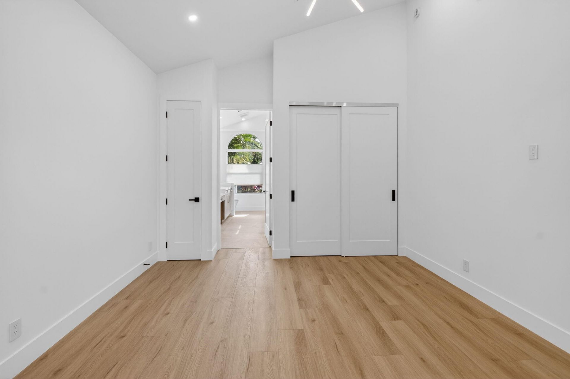 5537 NW 21st Way, Boca Raton, FL 33496 Photo