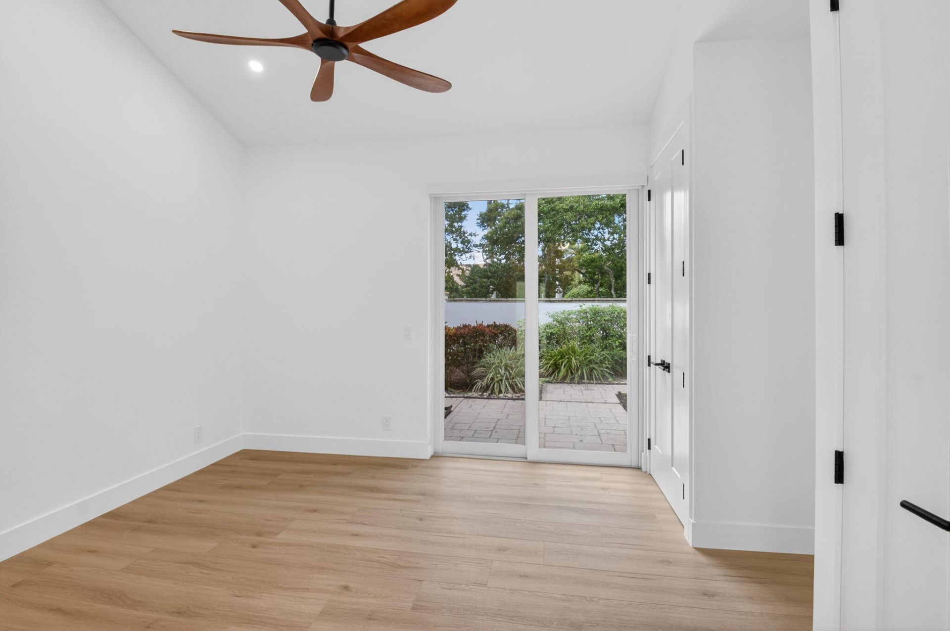 5537 NW 21st Way, Boca Raton, FL 33496 Photo