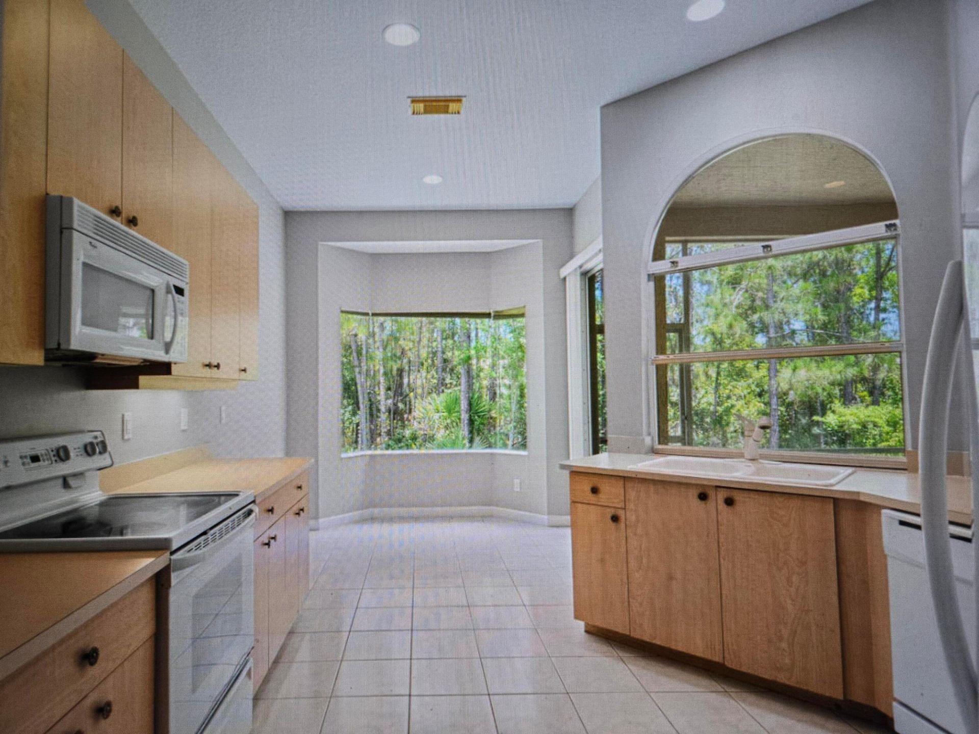 677 SW Andros Circle, Port Saint Lucie, FL 34986 Photo