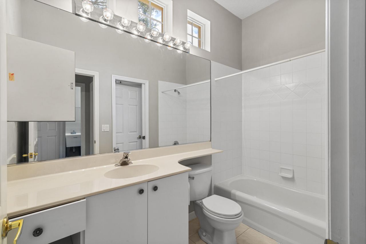 677 SW Andros Circle, Port Saint Lucie, FL 34986 Photo