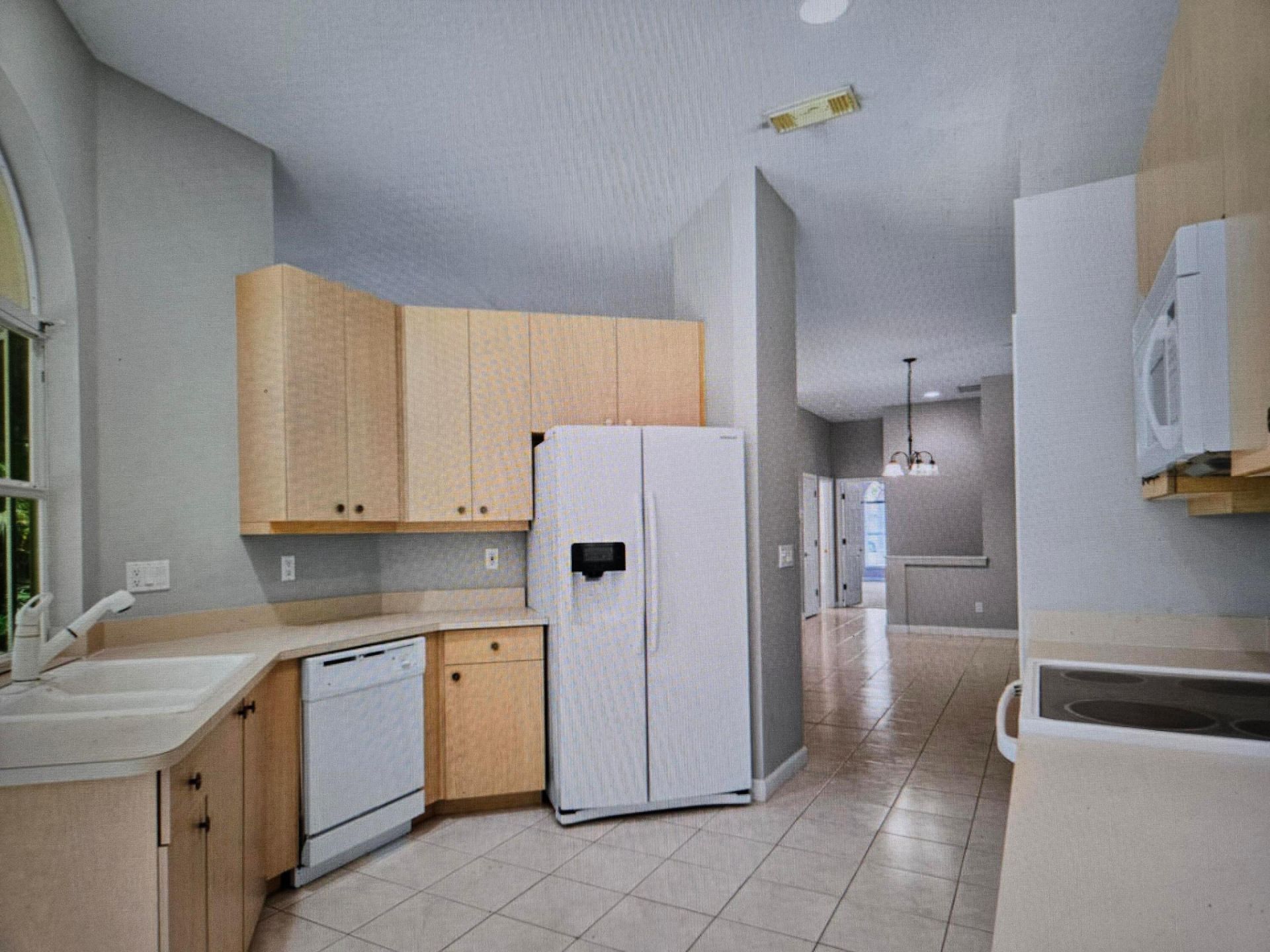 677 SW Andros Circle, Port Saint Lucie, FL 34986 Photo