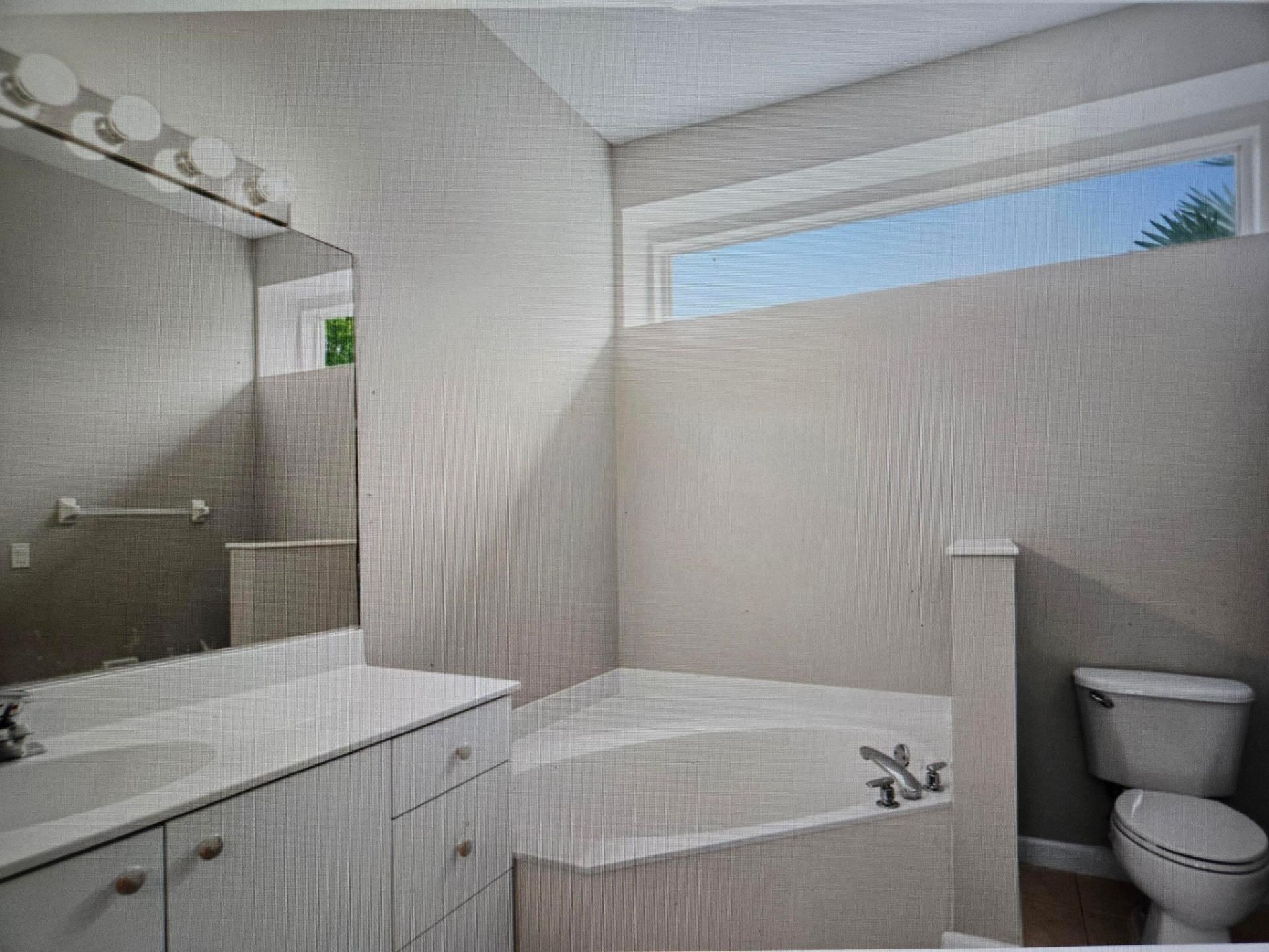 677 SW Andros Circle, Port Saint Lucie, FL 34986 Photo