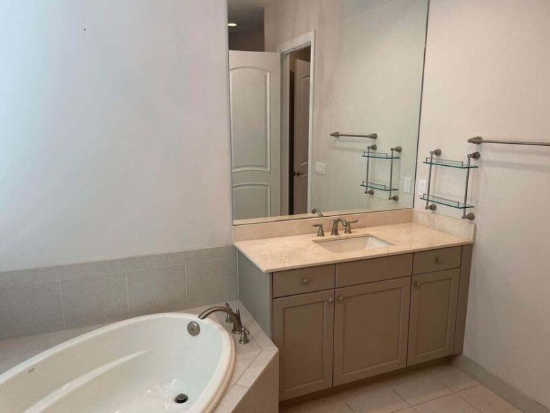 600 SE Fascino Circle, Port Saint Lucie, FL 34984 Photo