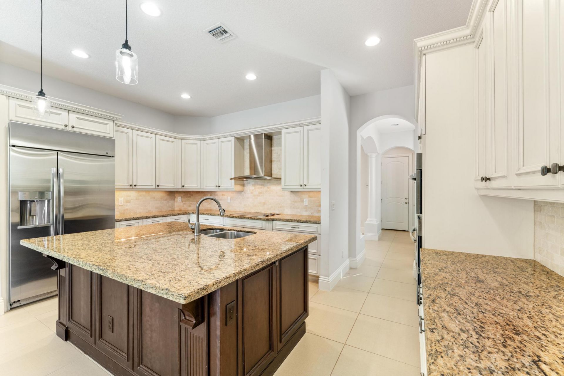 259 SE Calmo Circle, Port Saint Lucie, FL 34984 Photo