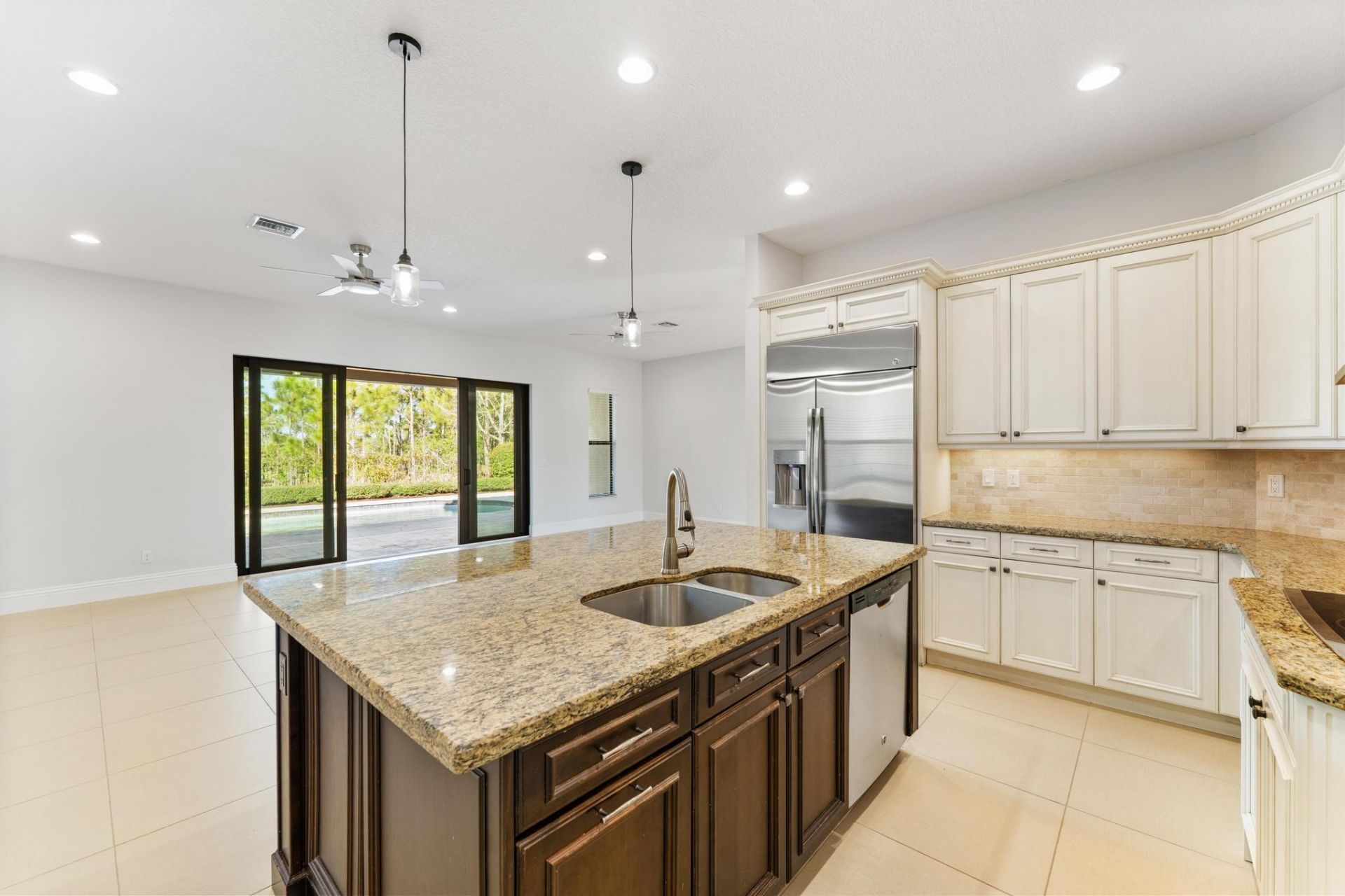 259 SE Calmo Circle, Port Saint Lucie, FL 34984 Photo