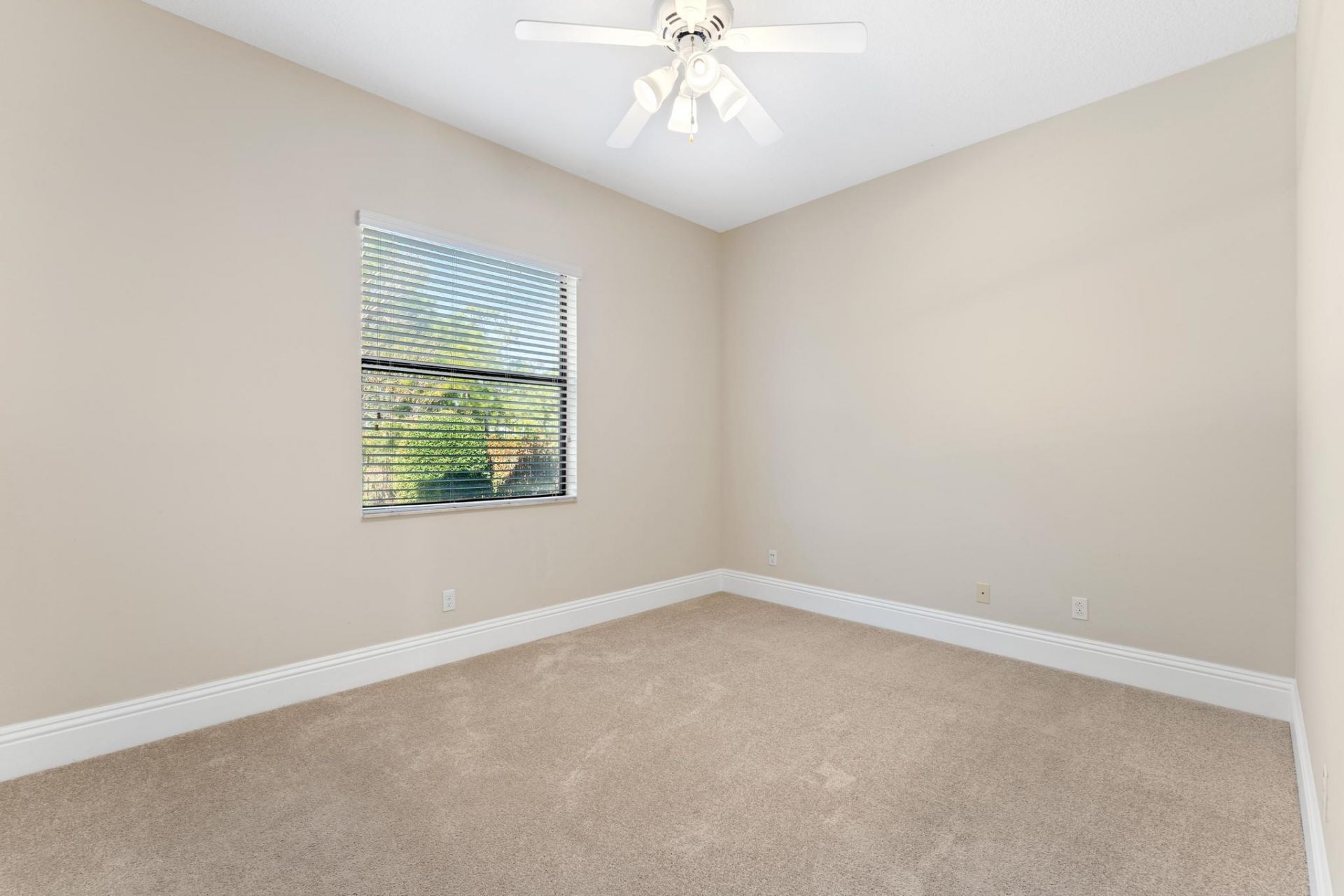 259 SE Calmo Circle, Port Saint Lucie, FL 34984 Photo