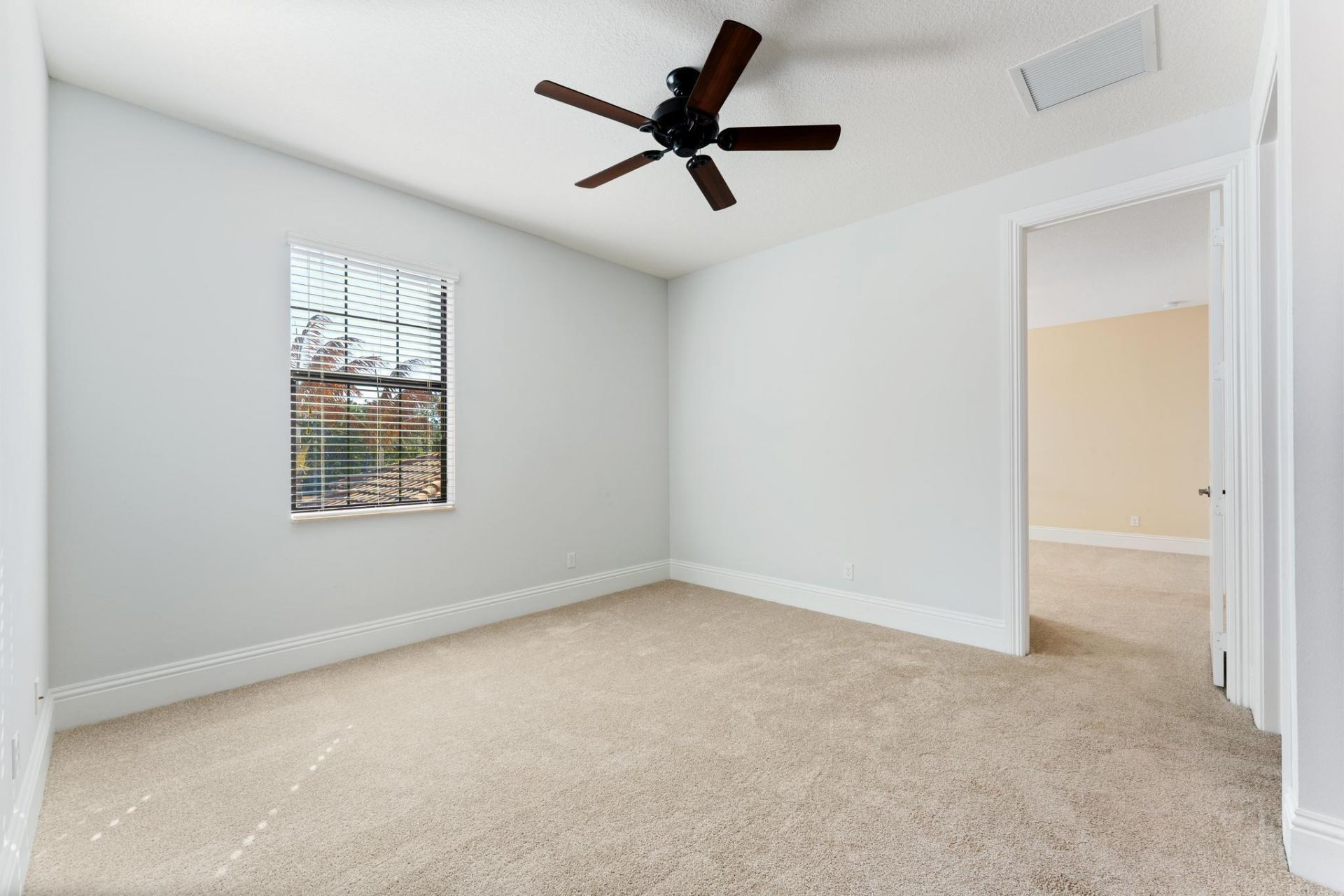 259 SE Calmo Circle, Port Saint Lucie, FL 34984 Photo