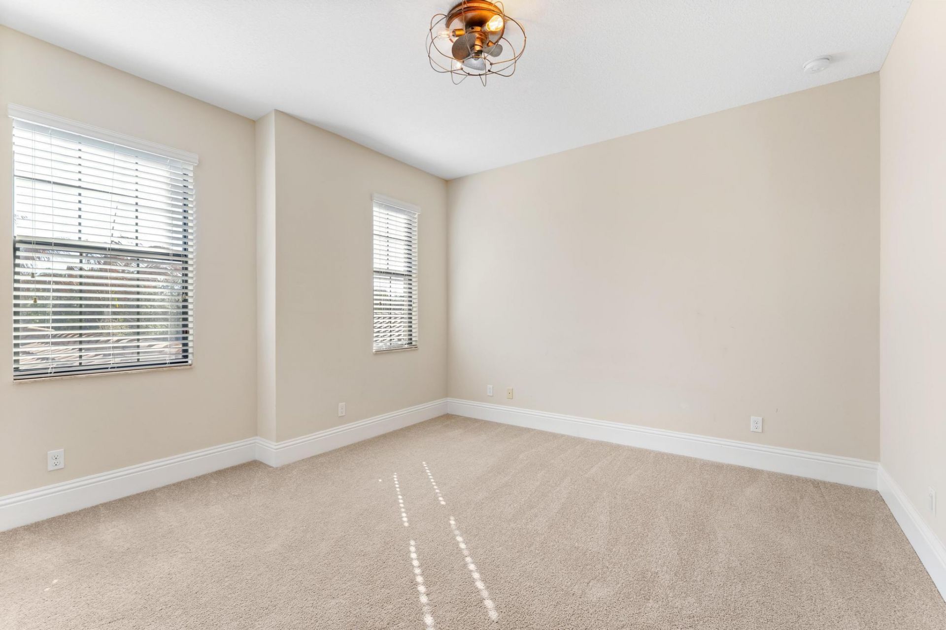 259 SE Calmo Circle, Port Saint Lucie, FL 34984 Photo