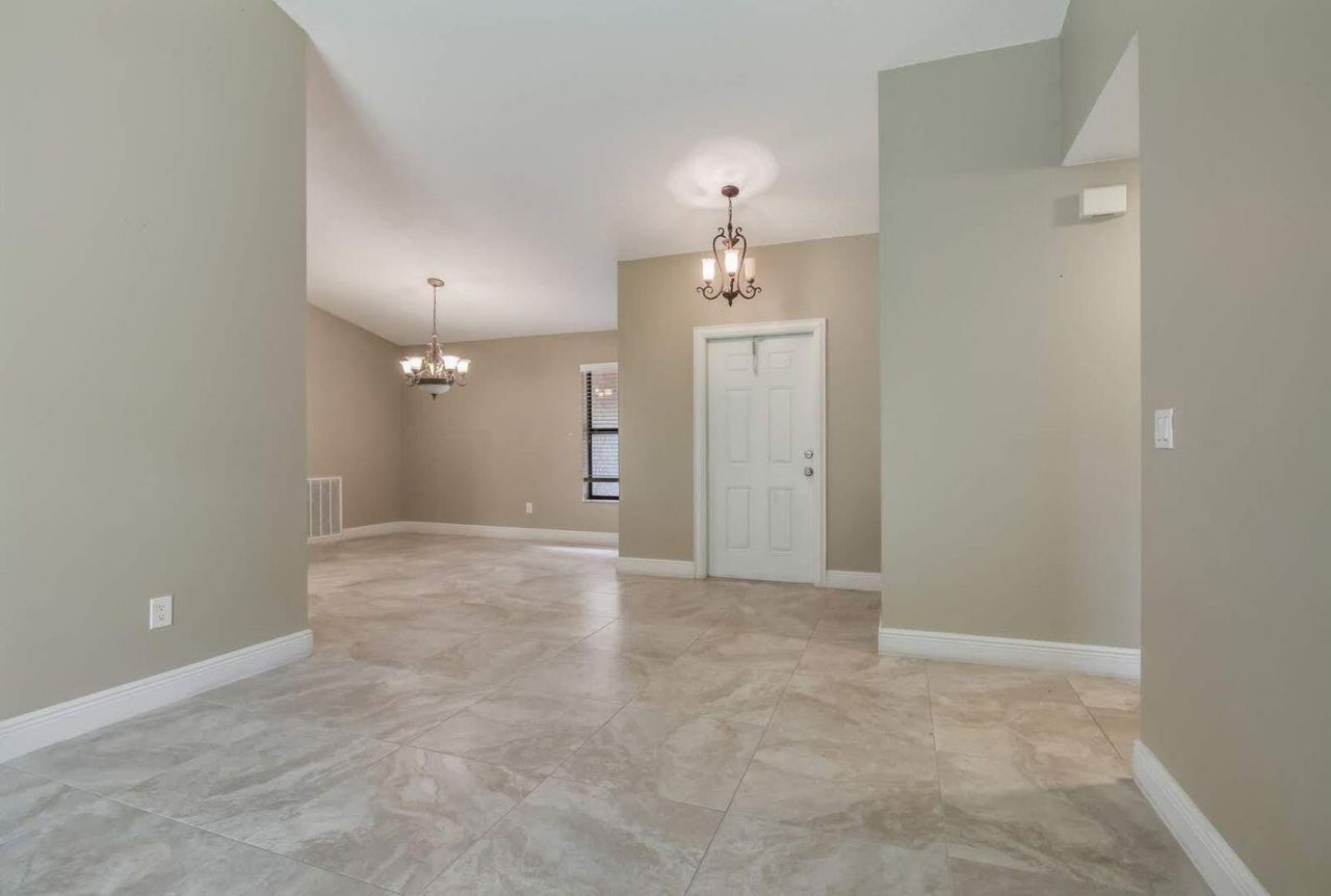 2713 Yarmouth Drive, Wellington, FL 33414 Photo