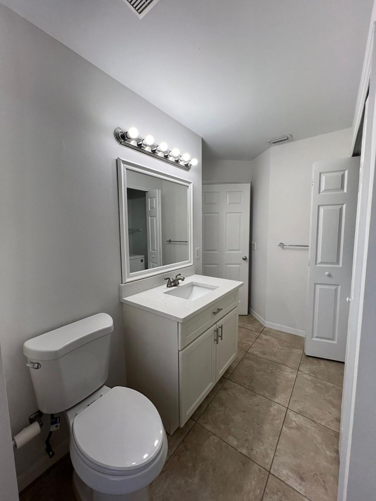 6480 NW Volucia Drive, Port Saint Lucie, FL 34986 Photo