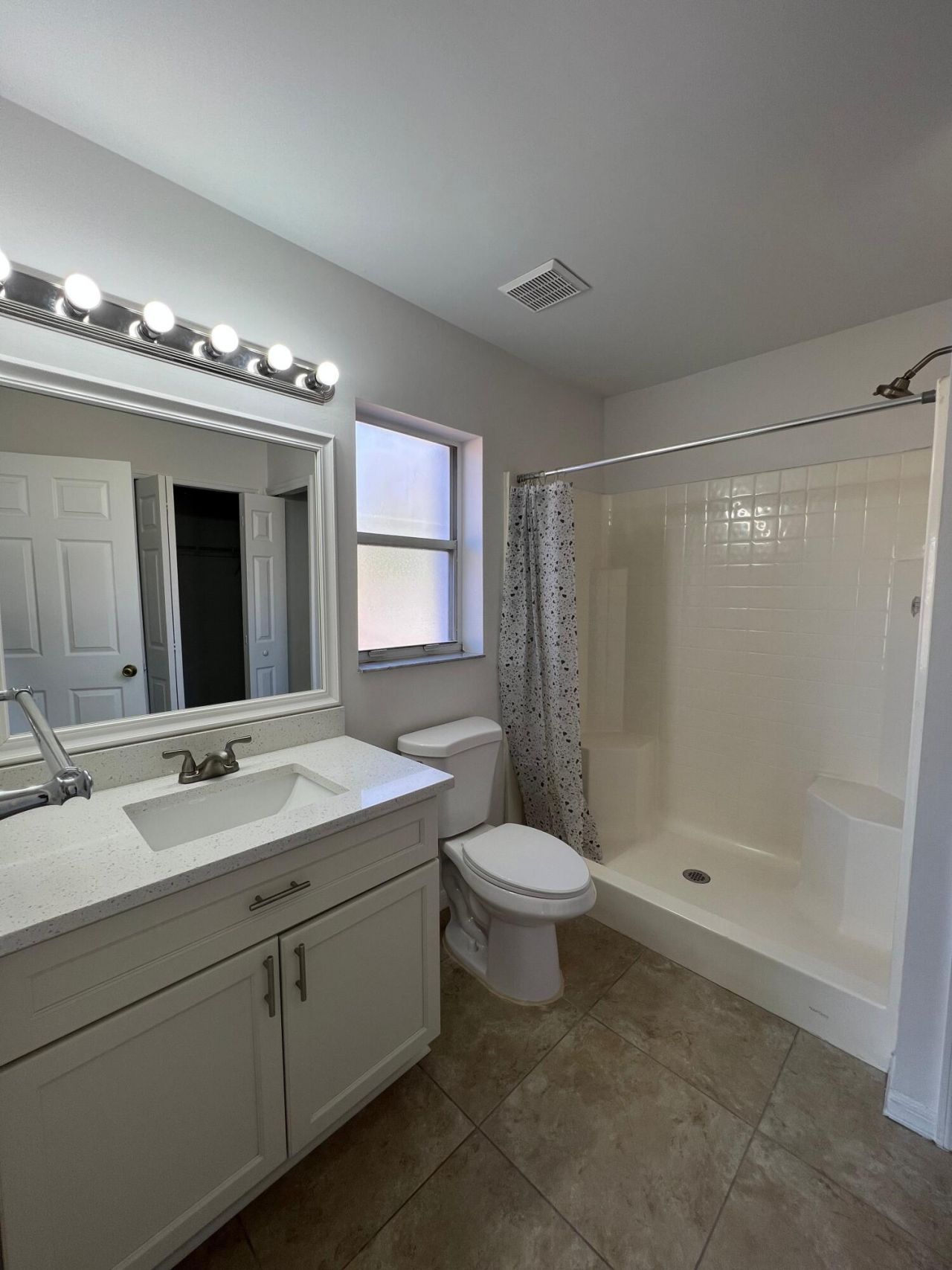 6480 NW Volucia Drive, Port Saint Lucie, FL 34986 Photo