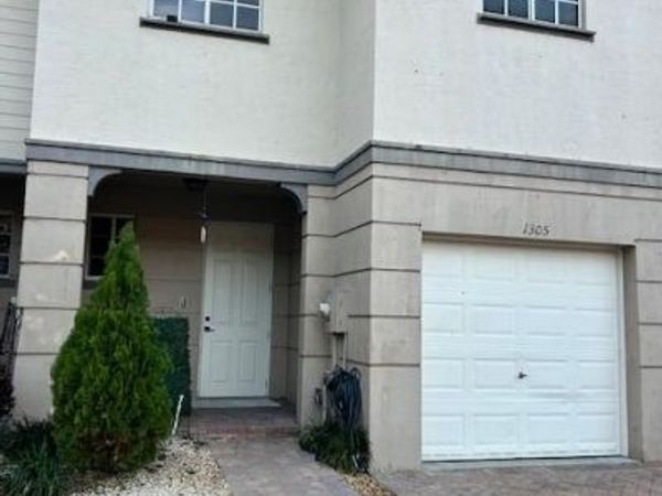 1305 Lucaya Drive, West Palm Beach, FL 33404