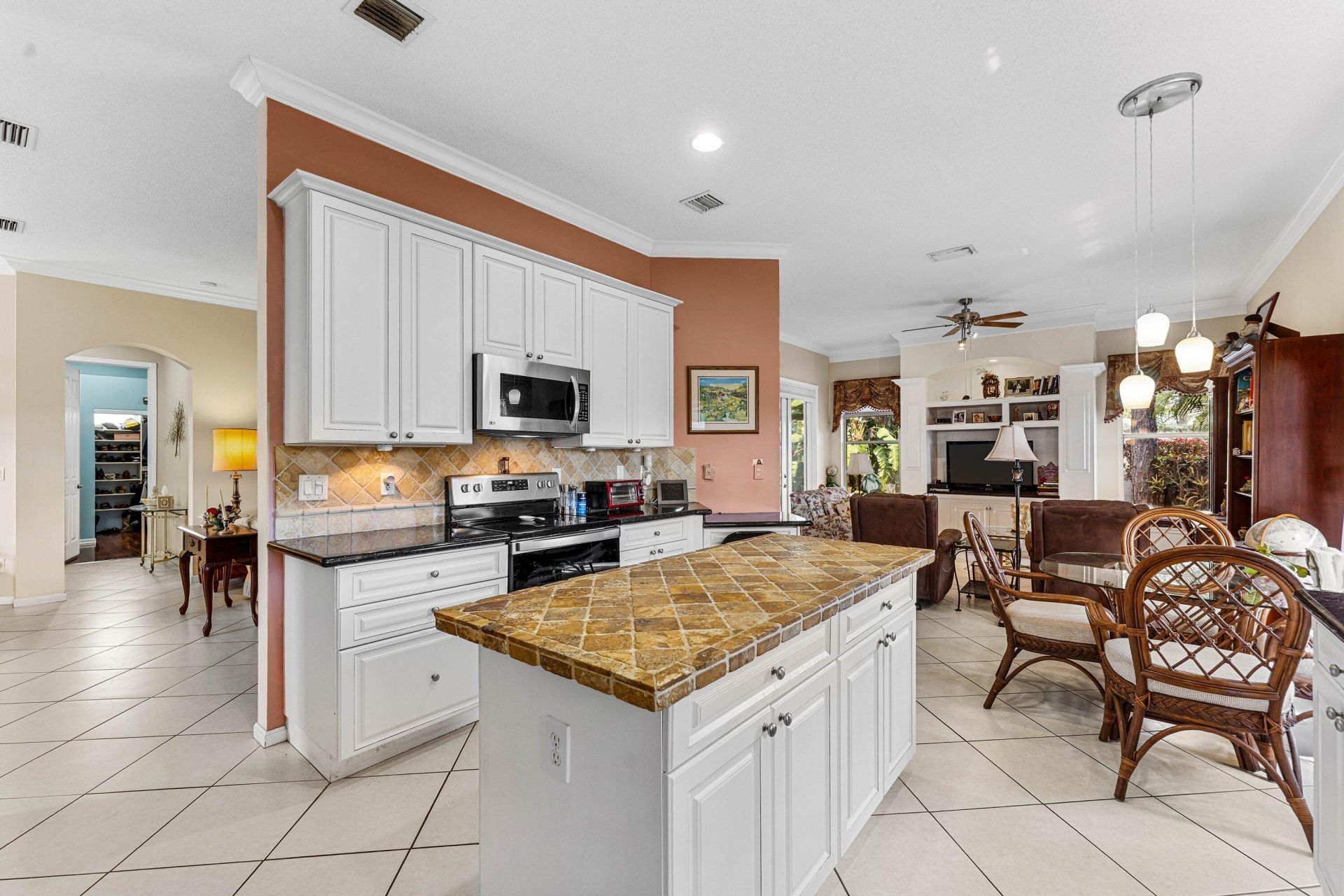 6529 Jog Estates Lane, Boynton Beach, FL 33437 Photo