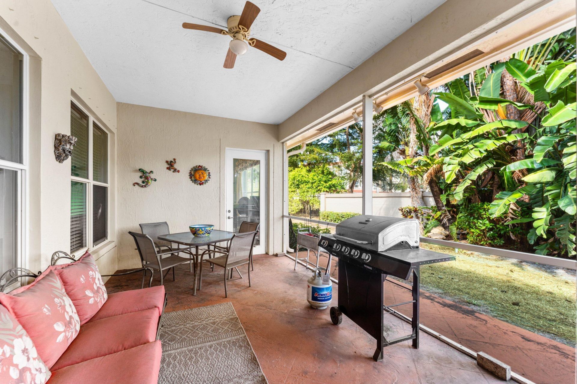 6529 Jog Estates Lane, Boynton Beach, FL 33437 Photo