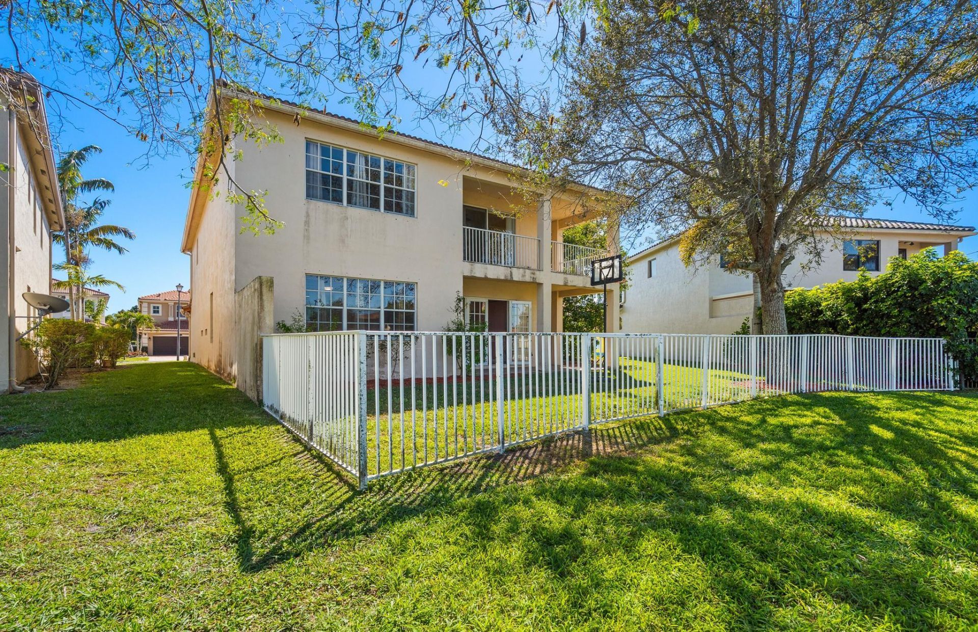 10633 Old Hammock Way, Wellington, FL 33414 Photo