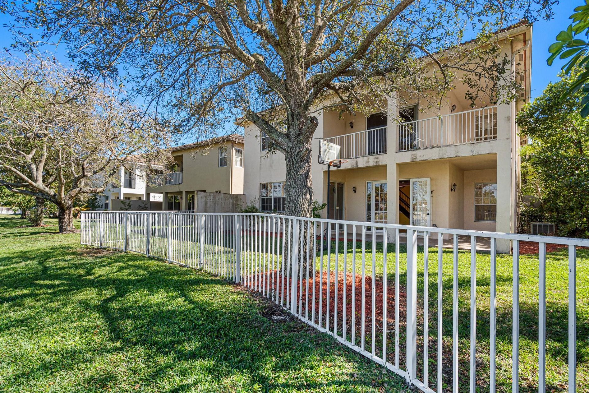 10633 Old Hammock Way, Wellington, FL 33414 Photo