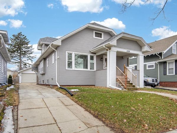 1008 Monroe AVENUE, Racine, WI 53405