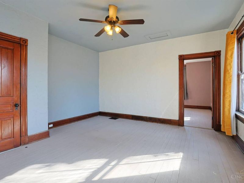 4719 Hamilton Avenue, Cincinnati, OH 45223 Photo 15