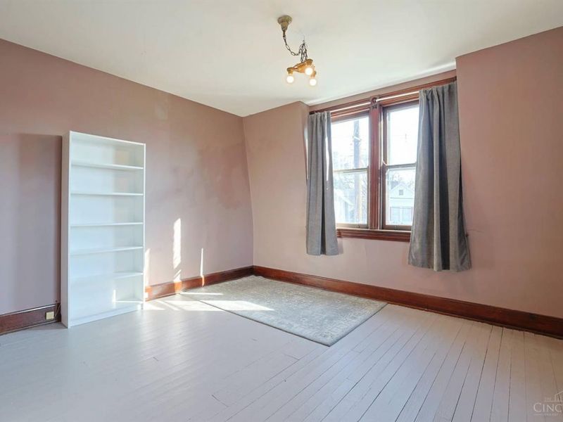 4719 Hamilton Avenue, Cincinnati, OH 45223 Photo 16